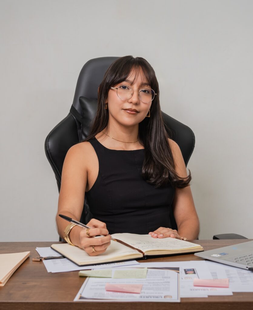 Ligia Uriarte — Auxiliar Administrativa